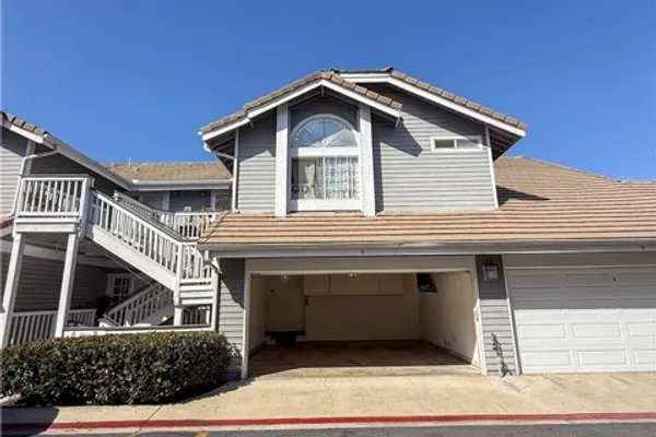 10371 GARDEN GROVE BLVD 8
