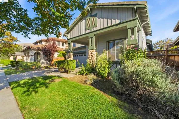 188 BLACK MOUNTAIN CIR