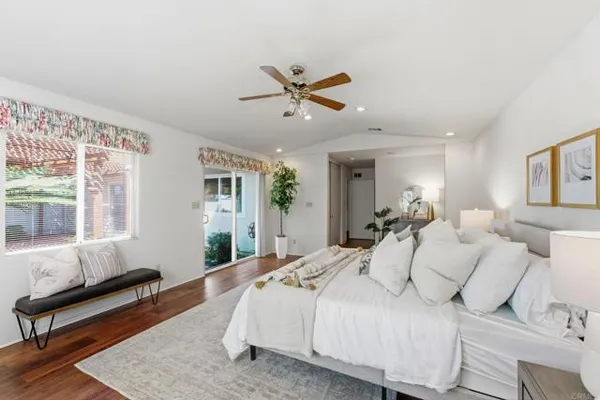 4941 POLA CT