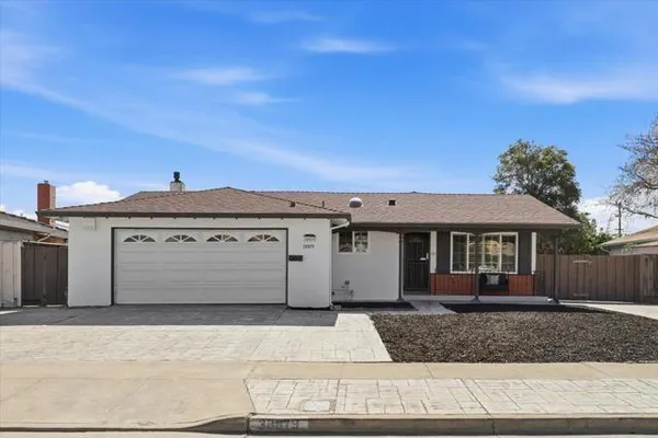 38879 JONQUIL DR