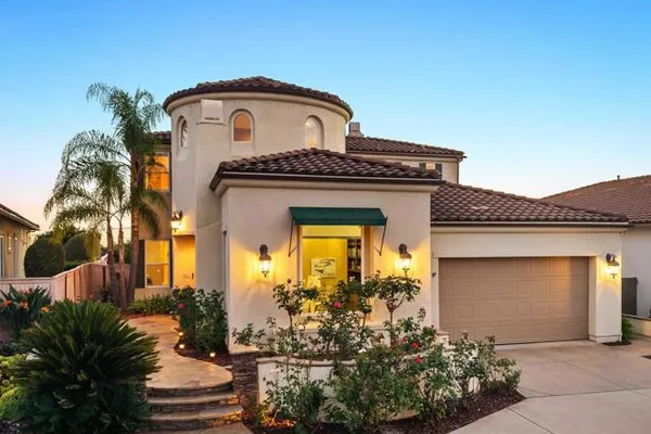 958 CAMINO DEL ARROYO DR