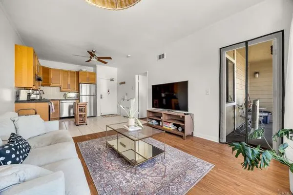 2650 BROADWAY 309