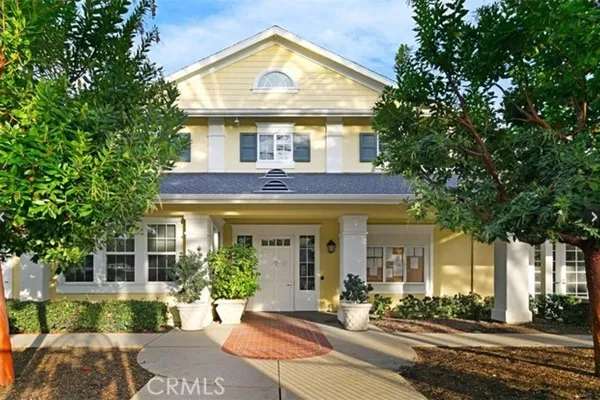42 ALBANY ST 65
