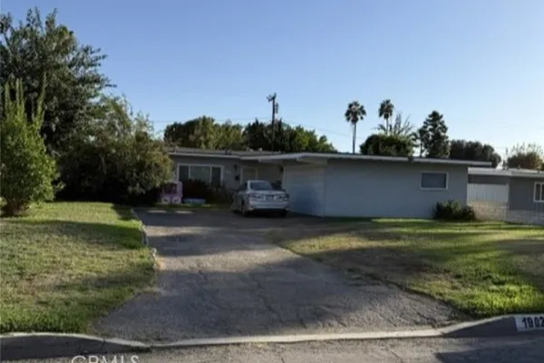 19022 E HALTERN AVE