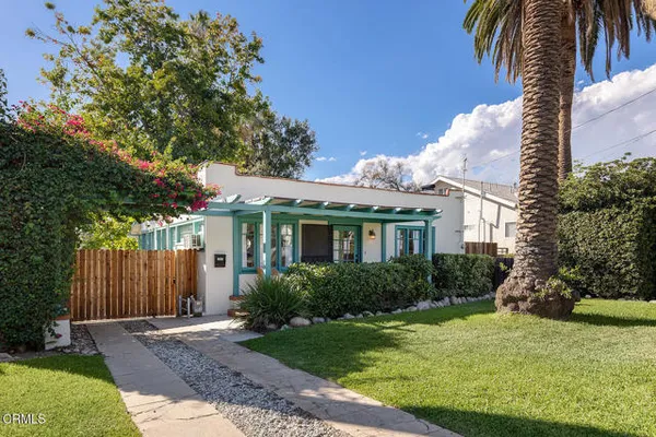 1933 MAIDEN LN