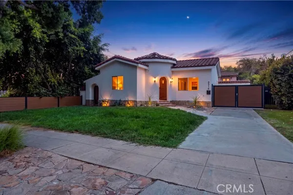 3314 LEMON AVE