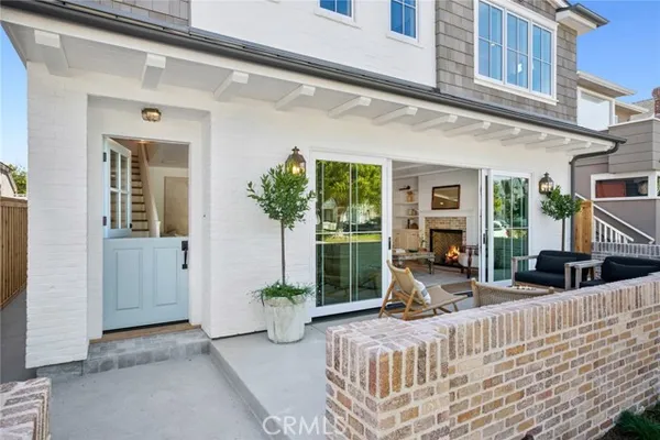 1517 MIRAMAR DR