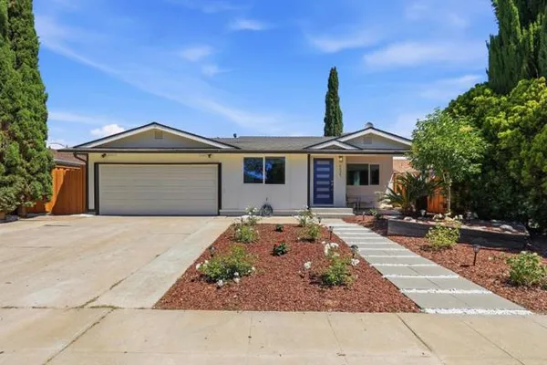 5035 GRIMSBY DR