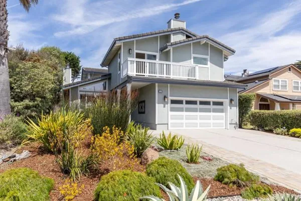 319 MIRAMONTES AVE