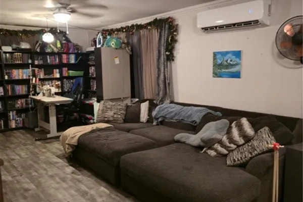 485 IDYLLWILD DR SPC 28