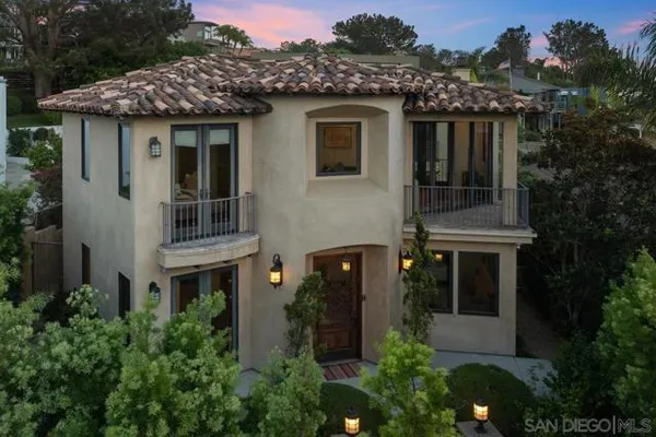 2171 DEL MAR HEIGHTS RD