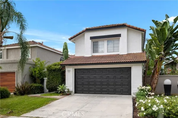 24732 VIA DEL ORO