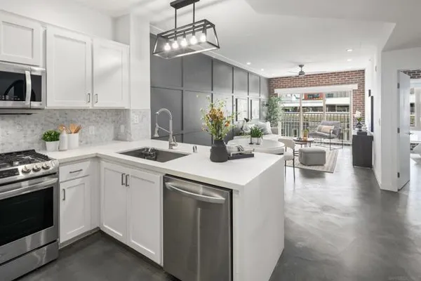450 J ST 5151