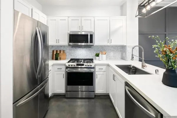 450 J ST 5151