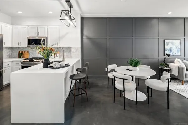 450 J ST 5151