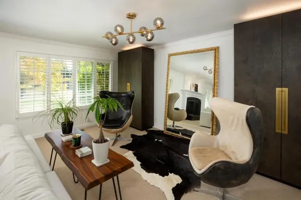 25 CORTO LN