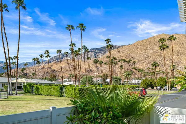 318 LEI DR