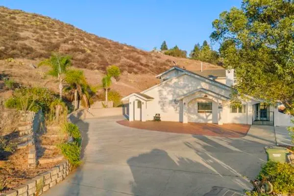 12223 ROCKSTREAM RD