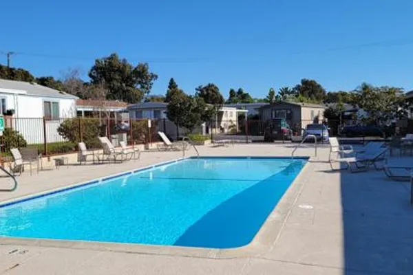 7465 HOLLISTER AVE SPC 423