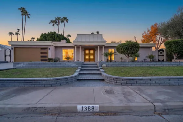1388 S FARRELL DR