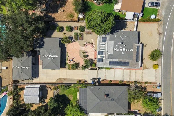 1188 WOODLAND AVE