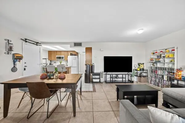 475 N MIDWAY DR 153