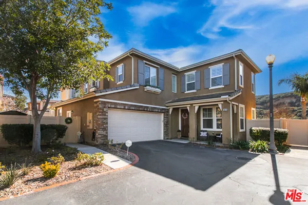26070 MEDICI CT