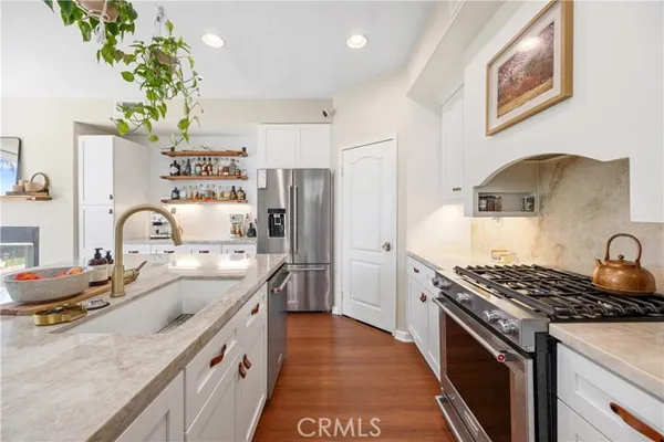 40249 DANBURY CT
