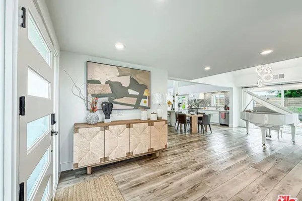 3536 MALIBU COUNTRY DR