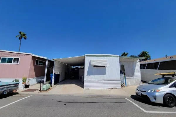 2750 WHEATSTONE ST SPC 108