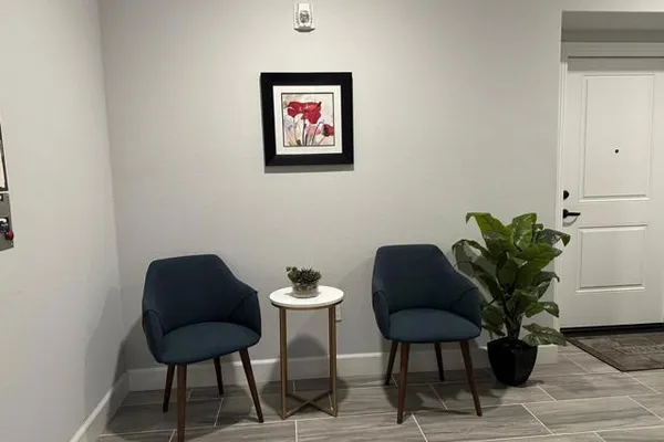 1068 BIGLEAF PL 402
