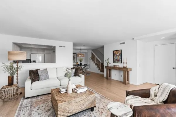 92 MONTEGO CT