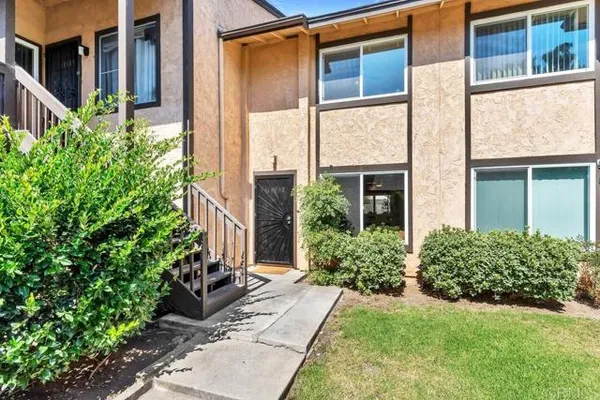 10107 PEACEFUL CT