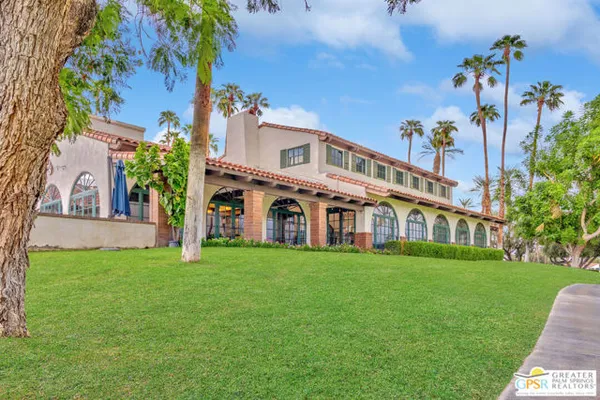 45 TORREMOLINOS DR