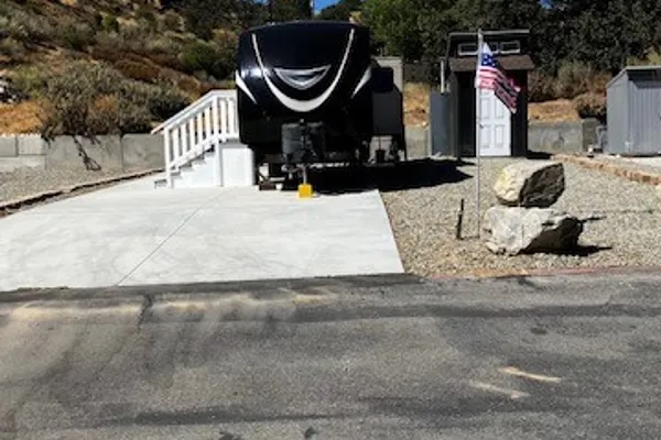 657 LEBEC RD SPC 58