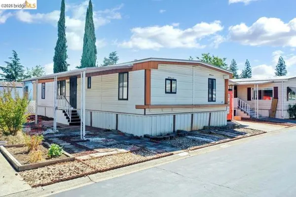 103 COUNTESS WAY