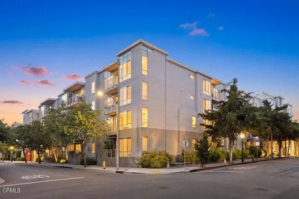 111 S DE LACEY AVE 409
