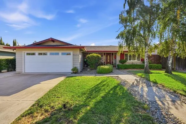7634 LOS PADRES CT