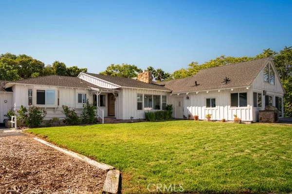 5 TOPRAIL LN