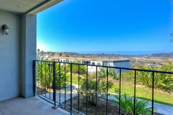 3612 VISTA BELLA