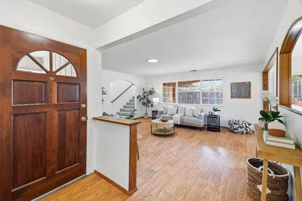 8090 HARVARD DR