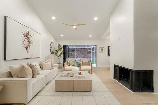 13452 PORTOFINO DR