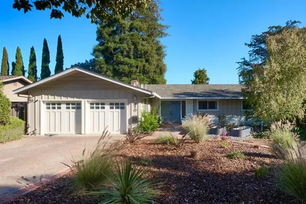 470 MARTINSEN CT