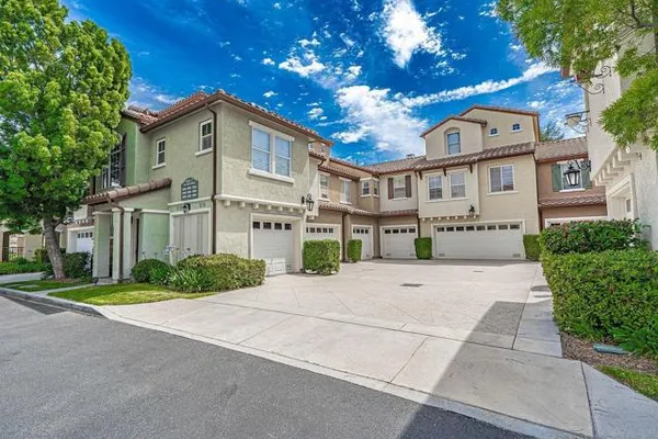 28246 CANTERBURY CT