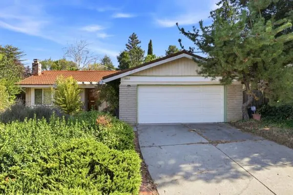3666 TOURIGA DR