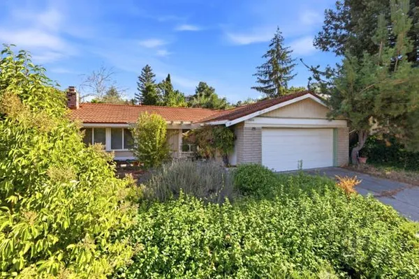 3666 TOURIGA DR