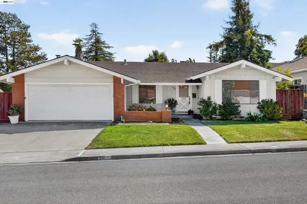 7918 HILLSBORO CT