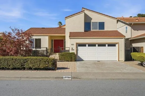 653 MATSONIA DR