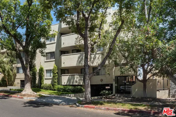 554 E SAN JOSE AVE 203
