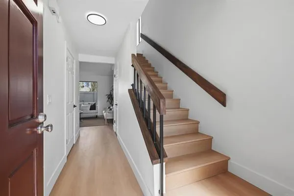 376 FOREST PL